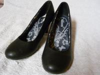 Damen Leder-Pumps Gr. 39, schwarz, guter Zustand Schleswig-Holstein - Flintbek Vorschau