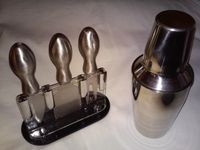 Neu!2x Küchenhelfer -Cocktail Shaker / 4rer Käse-messer Block Schleswig-Holstein - Bad Segeberg Vorschau