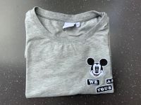 T-Shirt von Disney Größe S grau mit Maus (158/164) Bayern - Großostheim Vorschau