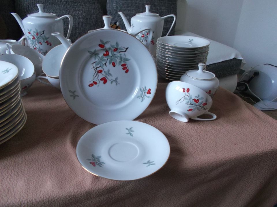 DDR-Kaffeeservice für von 8 Personen Fine China Made Geemany in Berlin