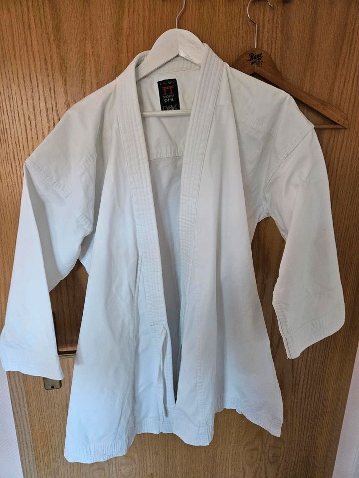 Kata Gi Shosha Karate Anzug in Haren (Ems)