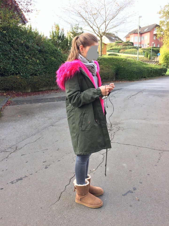 Parka~Winter~Mantel~Fell~khaki~pink~Gr.XS S~ in Nordrhein-Westfalen -  Arnsberg | eBay Kleinanzeigen ist jetzt Kleinanzeigen