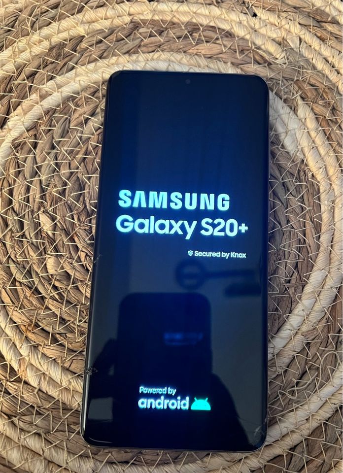 Samsung Galaxy s20 plus in Stuttgart