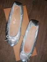 Unisa Ballerinas aus Leder in silber metallic, Größe 36 Niedersachsen - Kirchlinteln Vorschau