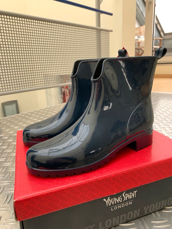 Navy Blaue Gummistiefel neu Größe 40 in Kaiserslautern