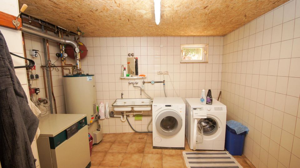 Vielseitig nutzbares Mehrfamilienhaus in ruhiger Wohnlage von Jena-Zwätzen in Jena