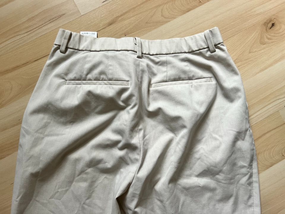 **Stoffhose**Gr.30**beige**Top** in Berlin