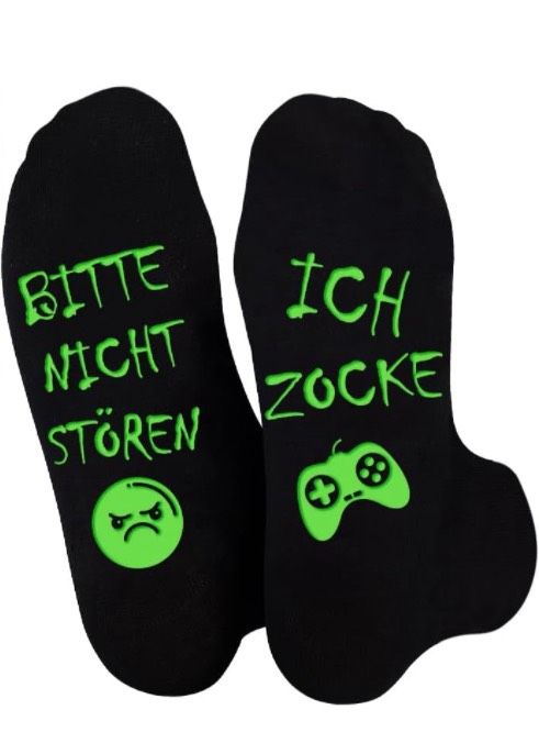 Neu 2 Paare Lustige Socken mit Spruch in Wuppertal