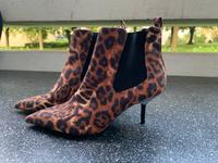 Bershka Damen Schuhe Neu! Gr 38 Animalprint Stiefel Bayern - Neu Ulm Vorschau
