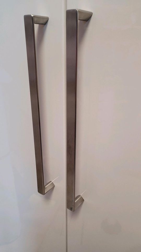 Ikea FARDAL Hochglanz weiß Türen 3 Stück 50x229cm mit Griffe in Oberhausen