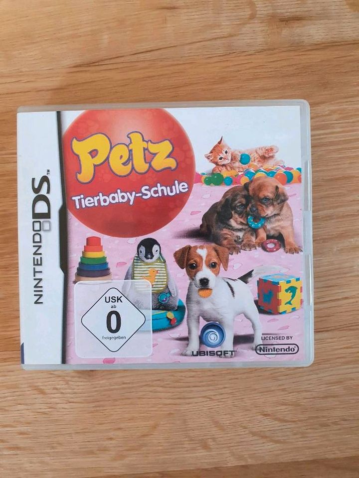 Nintendo DS Spiele Kinder Mädchen in Schönbrunn