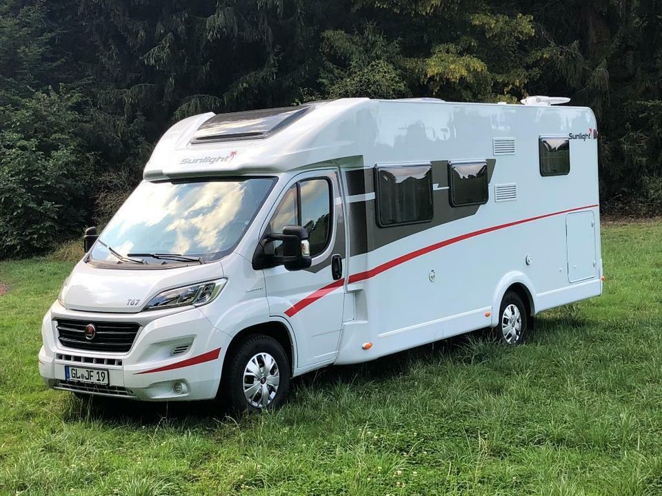 Wohnmobil Mieten Herbstferien leihen Camper Reisemobil T67 in Bergisch Gladbach