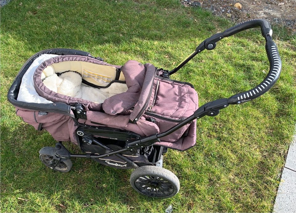 Kinderwagen Emmaljunga Super Nitro Sportwagen inkl Softtasche in Braunschweig