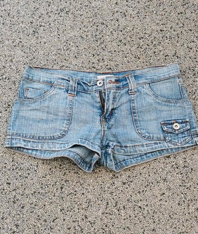 Jeansshorts Damen in Jüchen