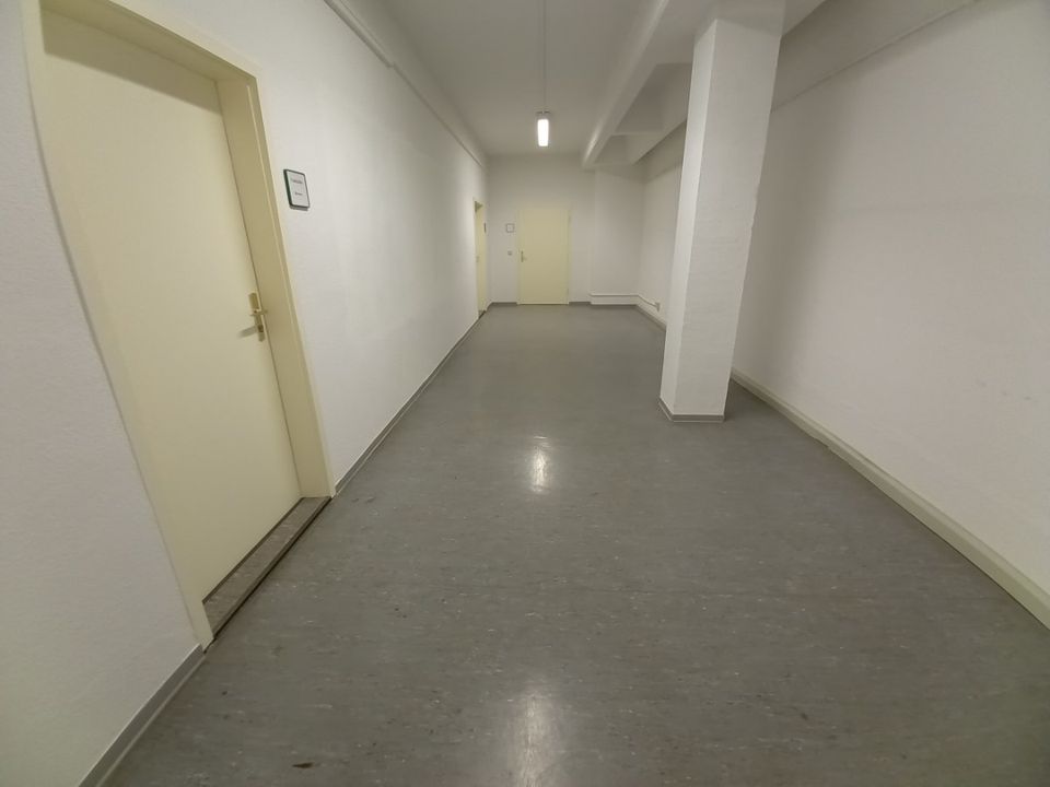 Büroräume, neben Muldentalhalle in Grimma