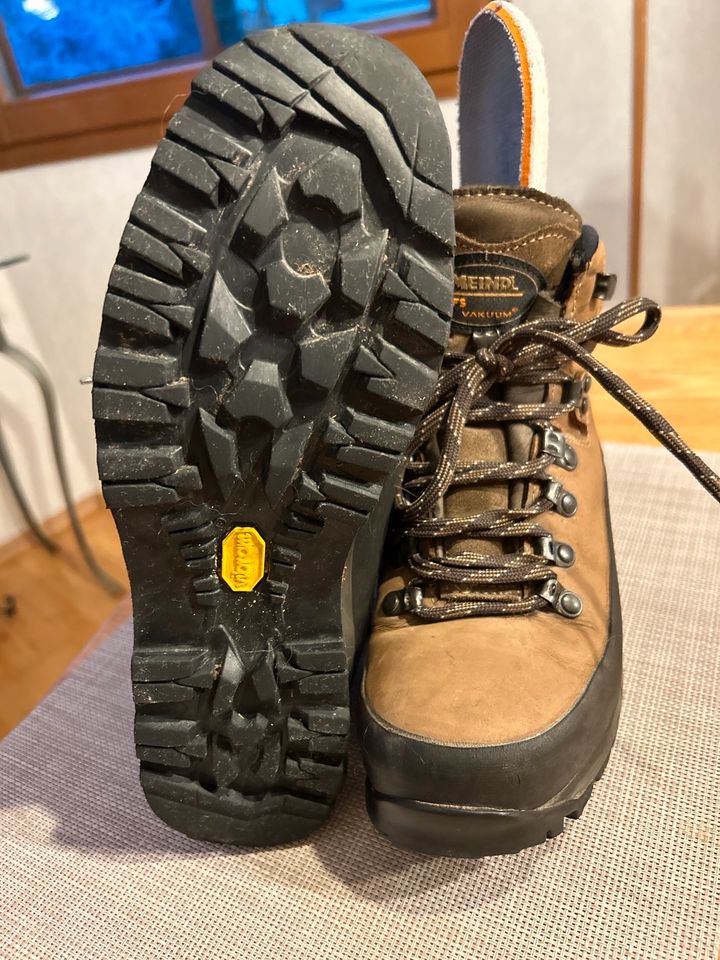 Meindl Wanderschuhe in Staudernheim