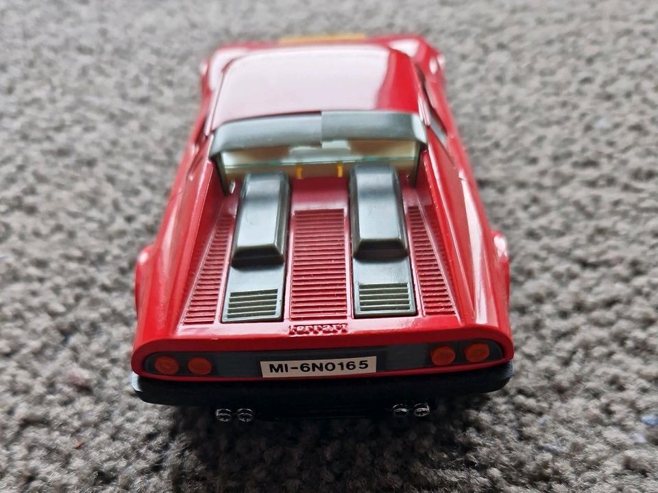 Burago Ferrari 512 BB 1/24 in Neuss