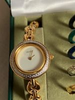 Eine wunderschöne Gucci Uhr mit Farbvariationen und Kaufbeleg Nordrhein-Westfalen - Steinfurt Vorschau