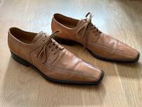 Lloyd Lederschuhe Schuhe, Größe 44, beige/creme, Top Zustand Hessen - Eltville Vorschau