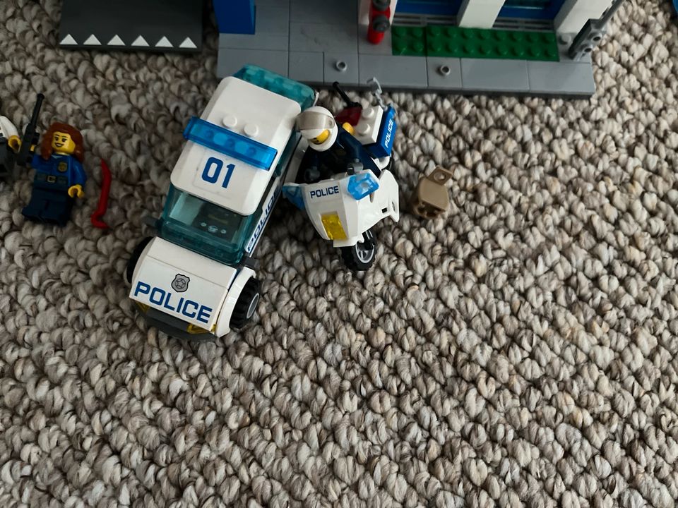 Lego 60047 Polizeistation in Garbsen