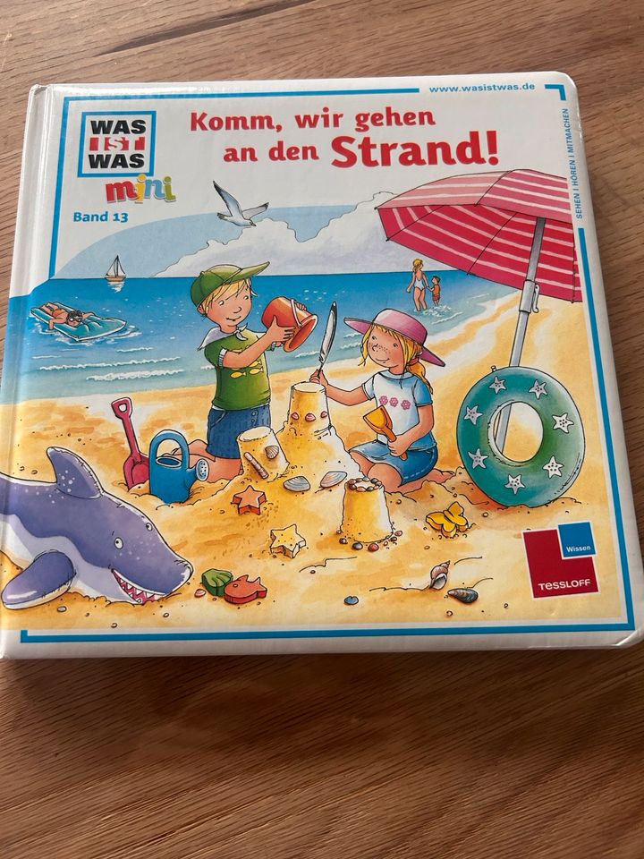 Buch „was ist was - Strand“ in Holle