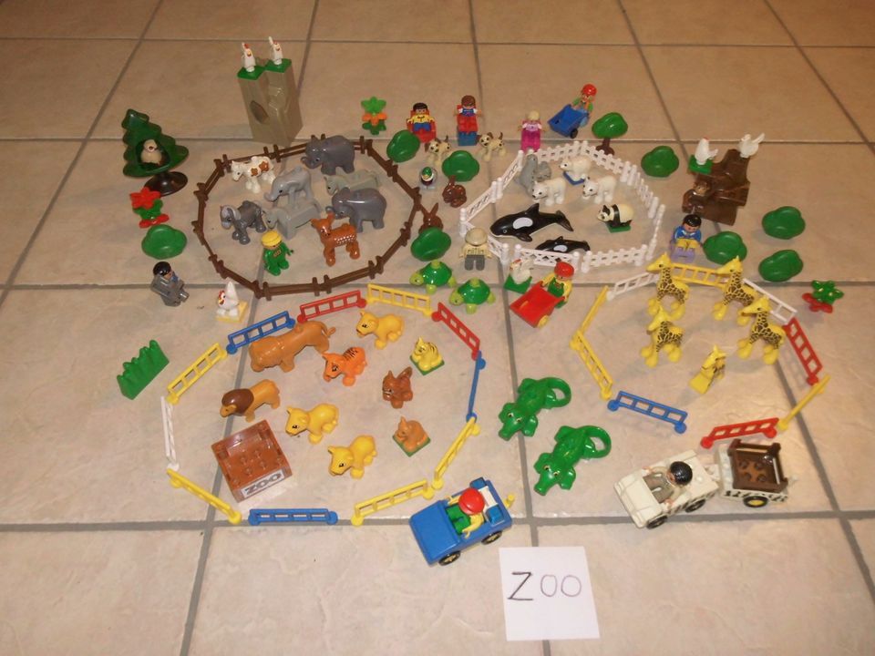 Lego Duplo, großer Zoo mit fast 50 Tiere, Gehege, Bäume usw. lese in Heinsberg