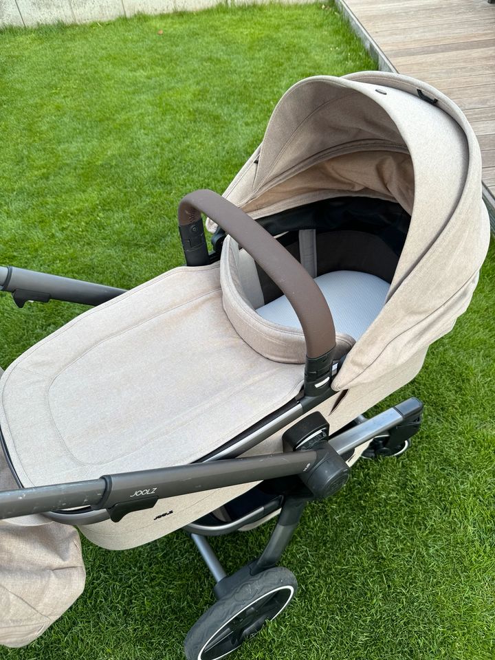 Joolz Hub Plus Kinderwagen Set in Timeless Taupe in München