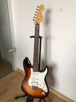 Fender Squier Stratocaster mit USB Anschluß für direkt Recording Nordrhein-Westfalen - Ratingen Vorschau