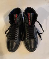 Prada Damen Schuhe Gr 39,5 Nordrhein-Westfalen - Engelskirchen Vorschau
