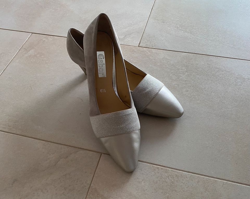 Spoedig reparatie Daarom Elegante halbhohe Pumps von Gabor, Gr. 39,5 in Nordrhein-Westfalen - Balve  | eBay Kleinanzeigen ist jetzt Kleinanzeigen