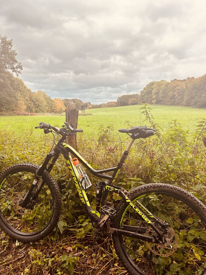 Stevens Enduro Sledge 20 MTB in Bergisch Gladbach