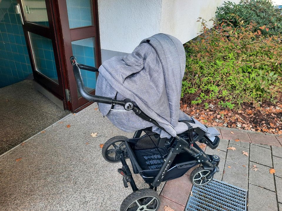 3 in 1 Kinderwagen in Bremen