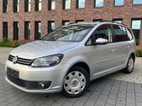 Volkswagen Touran 1.6 TDI DSG COMFORTLINE/ 1.HAND/ NAVI/ PDC Niedersachsen - Nordhorn Vorschau