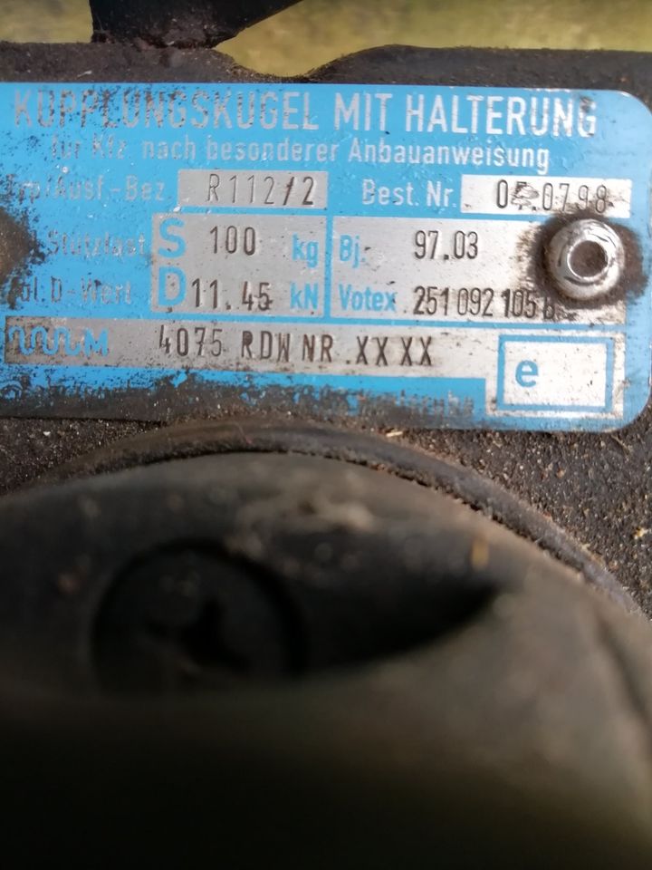 Volkswagen VW Bus Bulli T3 T4 Anhängerkupplung 251092105B wie NEU in Rendsburg