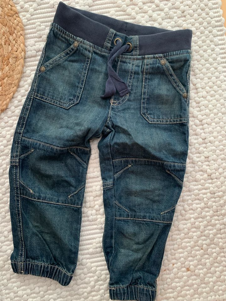 diverse Hosen gefüttert cord Jeans Jakoo Name it HM 80/86/92/98 in Herbolzheim