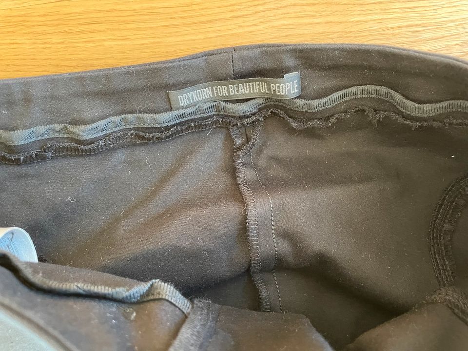 Drykorn Damenhose schwarz 28 in Witten