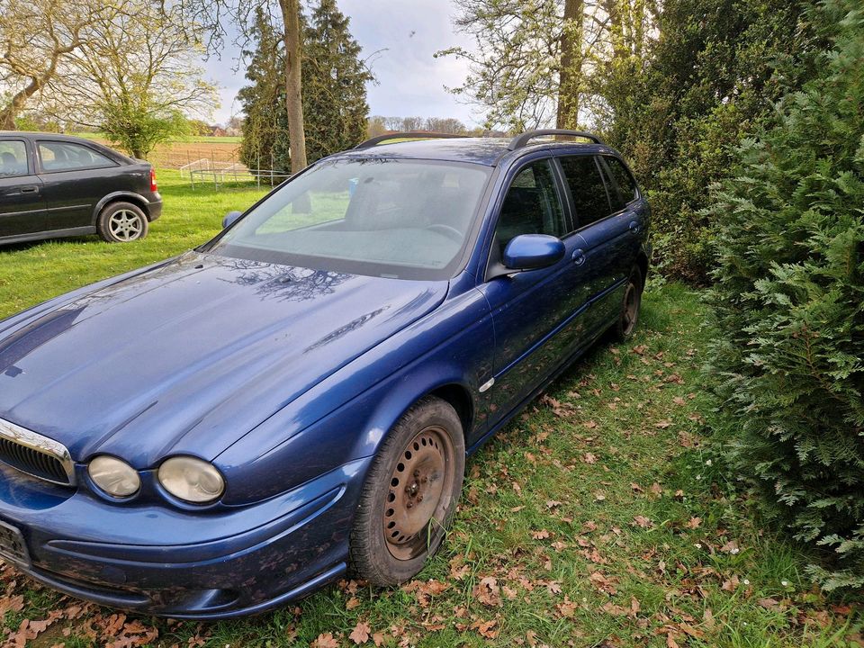 Jaguar x type in Stolzenau