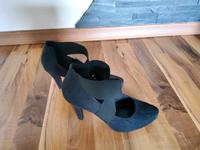 Schwarzer Plateau Pumps .Gr.38 Hessen - Haiger Vorschau