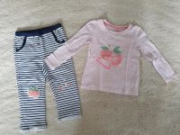 Set Longsleeve Pulli und Hose Stoffhose 92 Nordrhein-Westfalen - Niederkassel Vorschau