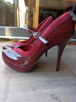 Weinrote High Heels Lack Pumps mit Riemchen Buffalo London Gr 39 Rheinland-Pfalz - Arzbach Vorschau