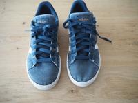 Adidas Sneaker Daily 3.0   Größe 7 bzw. 7,5  Navy. GUT. Nordrhein-Westfalen - Waldbröl Vorschau