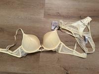 Primark Maximise BH sei Gr.80B gelb neu Bayern - Forchheim Vorschau
