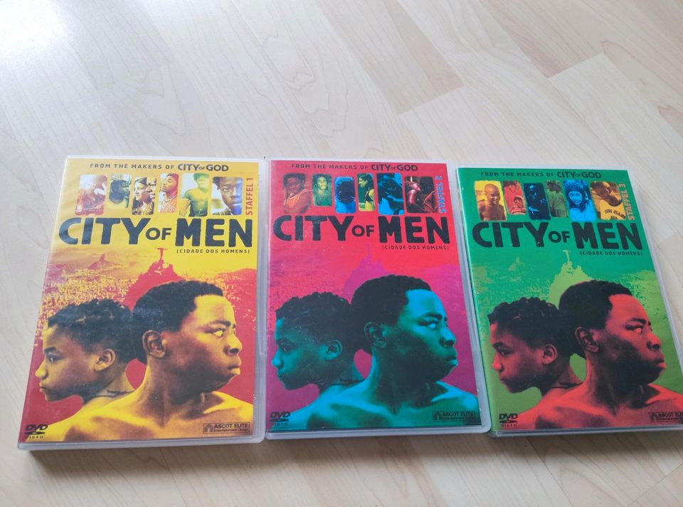 City of Men Staffel 1-3 in Kösching