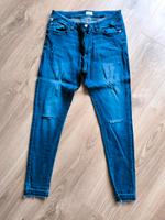 Jeans QS by s.Oliver Größe 42 neu Nordrhein-Westfalen - Brilon Vorschau
