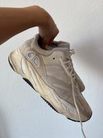 adidas Yeezy Boost 700 Analog Nordrhein-Westfalen - Bedburg Vorschau