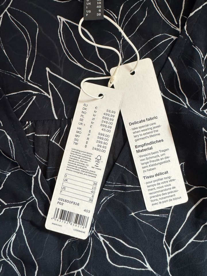 Esprit Collection bluse langärmlig S 36 weit lässig transparent in Stadtallendorf