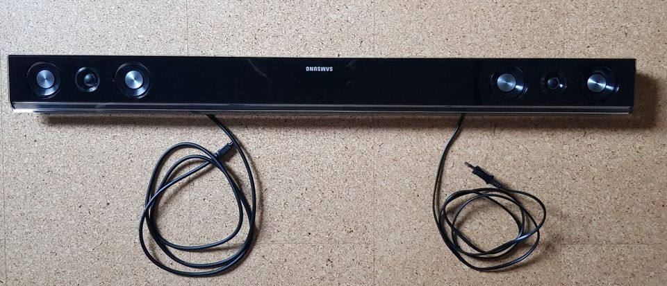 Soundbar Samsung HW-D 350 in Freudenberg (Oberpfalz)