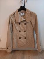 Jacke / Kurzer Trenchcoat von Vero Moda Gr. XS *NEU* Niedersachsen - Adendorf Vorschau