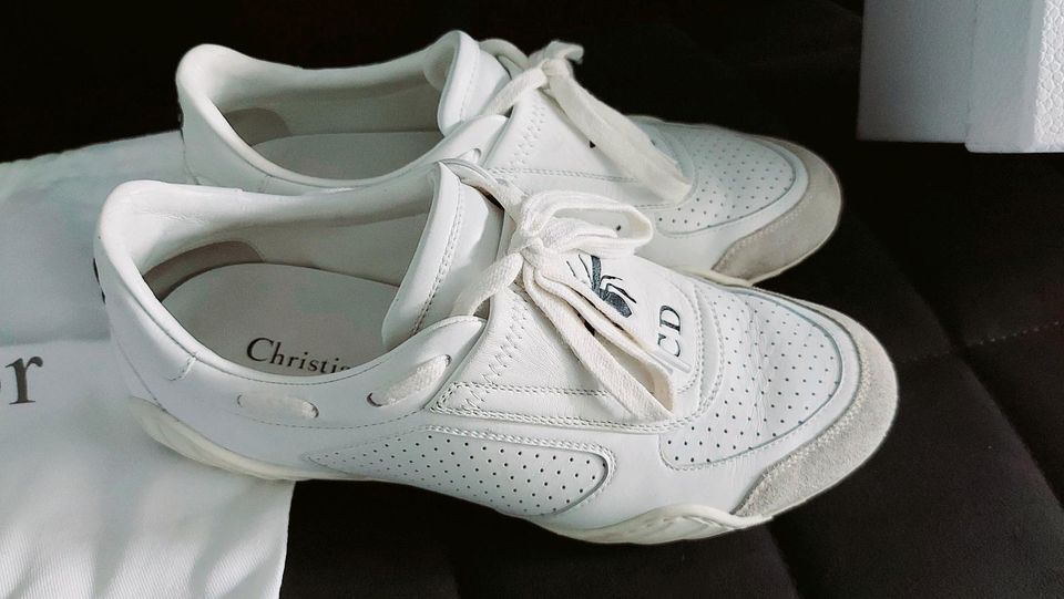 Original DIOR Sneakers weiß 35,5 in Würzburg