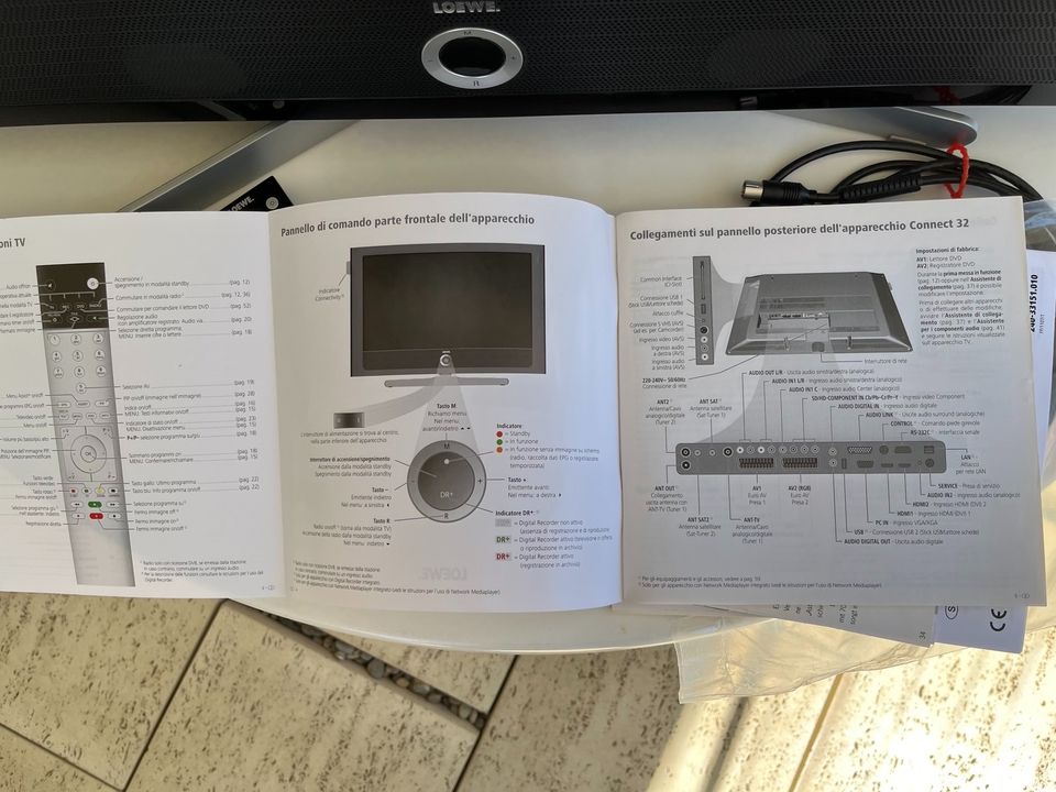 Fernseher Loewe Connect 32 Media HDMI in Waiblingen